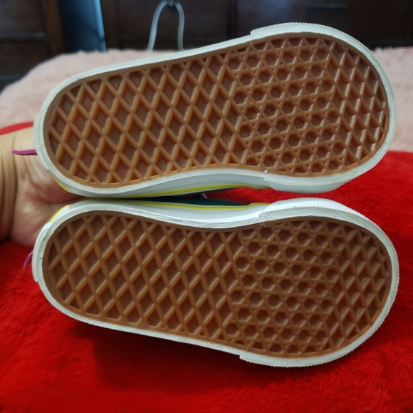 Vans off the wall toddler shoes - Picture 7 of 8